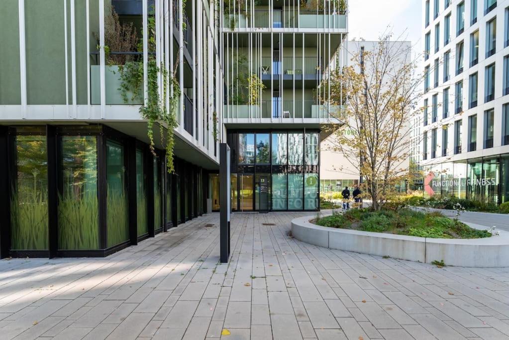 Smart Studio With Terrace By Hm فيينا المظهر الخارجي الصورة